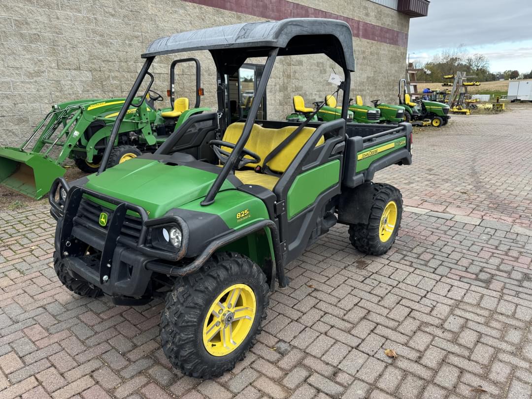 Image of John Deere Gator XUV 825i Primary image