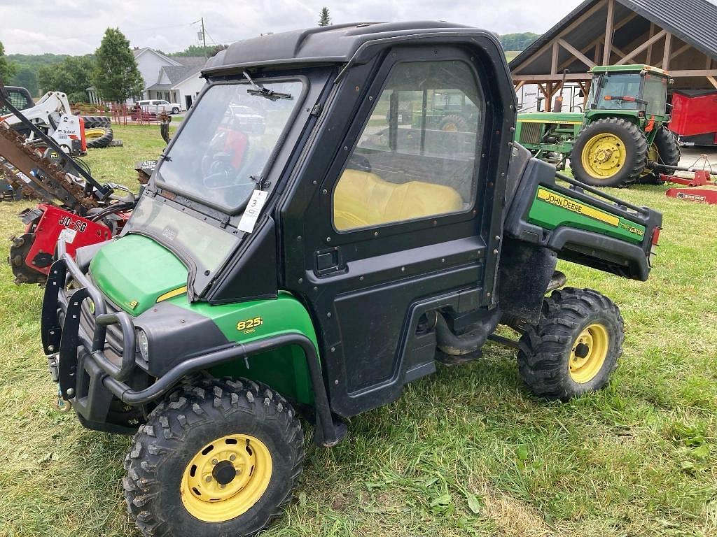 Image of John Deere Gator XUV 825i Primary image