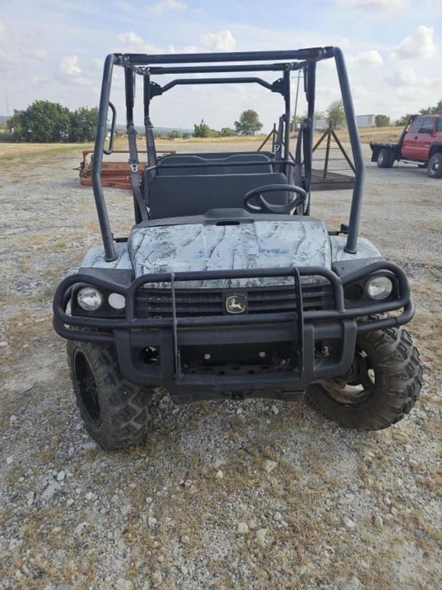 Image of John Deere Gator XUV 825i equipment image 2