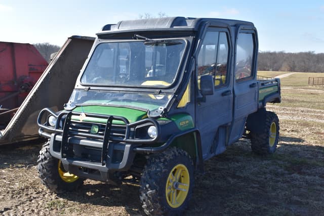 Image of John Deere Gator XUV 825i S4 equipment image 2