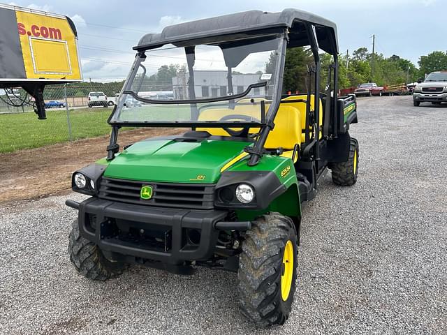 Image of John Deere Gator XUV 825i S4 equipment image 4
