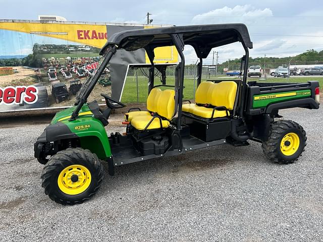 Image of John Deere Gator XUV 825i S4 equipment image 2