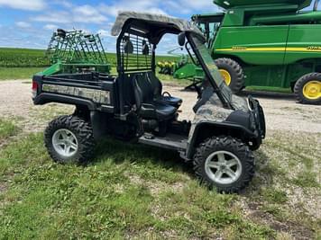 Main image John Deere Gator XUV 825i
