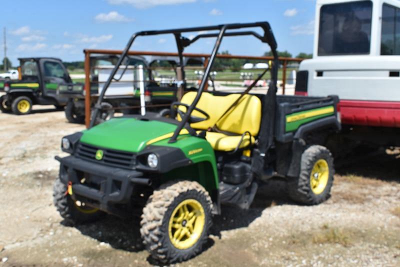 Image of John Deere XUV 825M Primary image