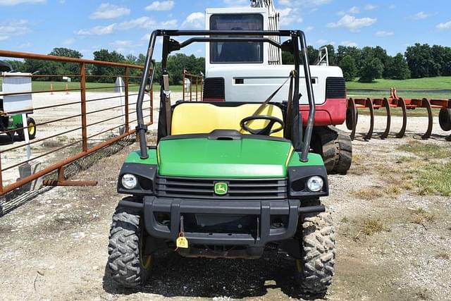 Image of John Deere XUV 825M equipment image 1