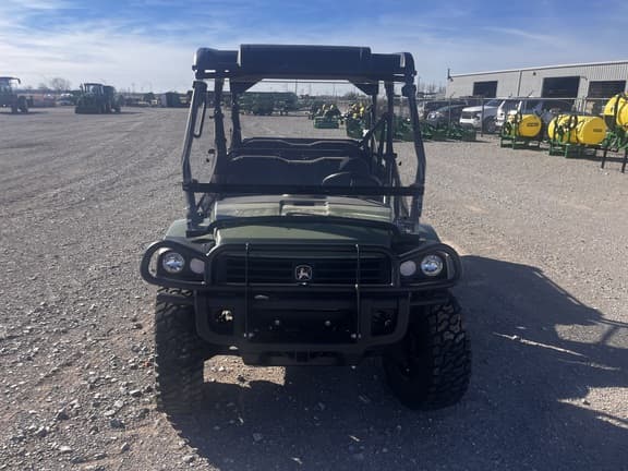 Image of John Deere XUV 825M S4 equipment image 2