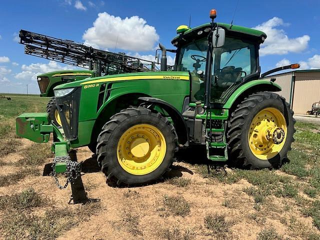 Image of John Deere 8260R Image 0
