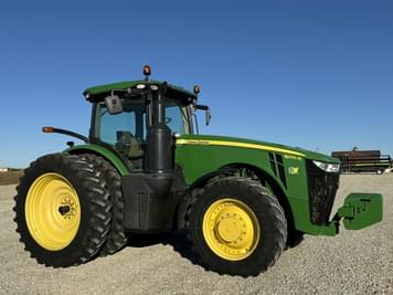 Main image John Deere 8270R