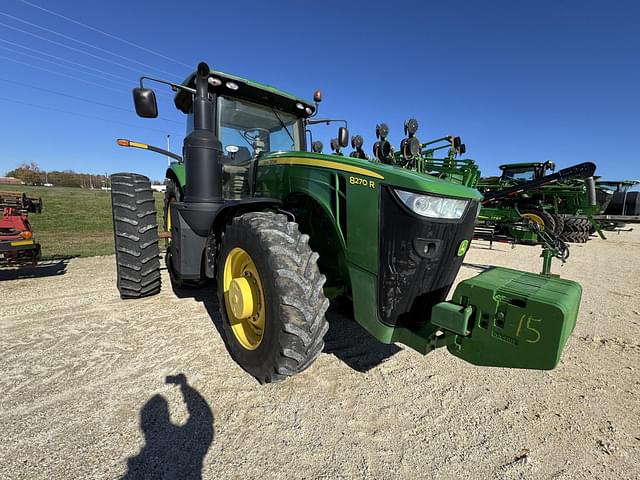 Image of John Deere 8270R equipment image 3