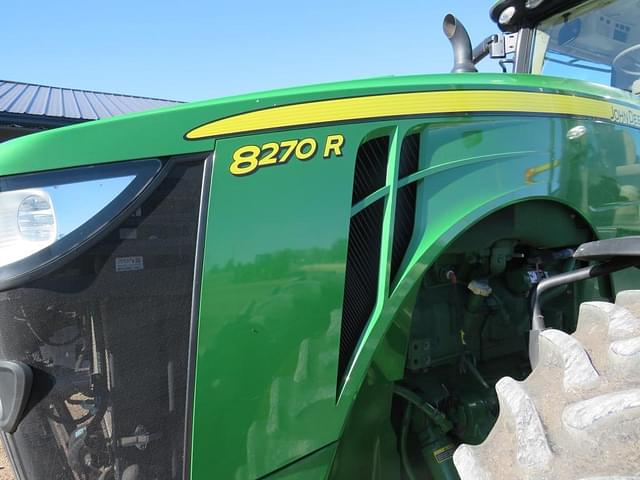 Image of John Deere 8270R equipment image 3