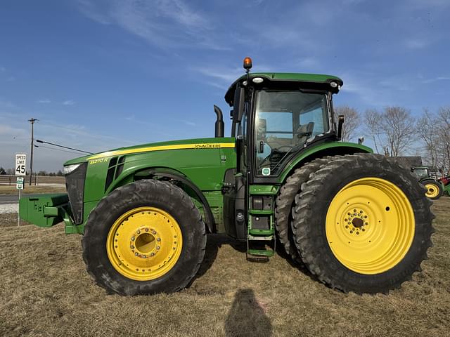 Image of John Deere 8270R equipment image 4