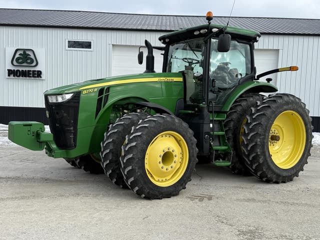 Image of John Deere 8270R equipment image 3