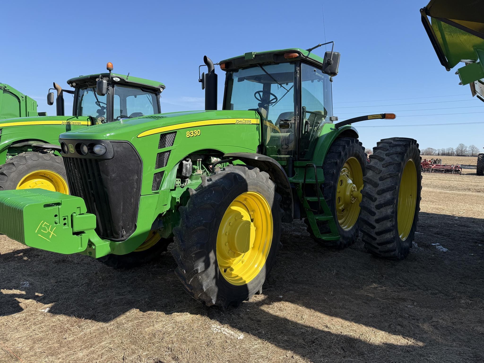 John Deere 8285R Equipment Image0