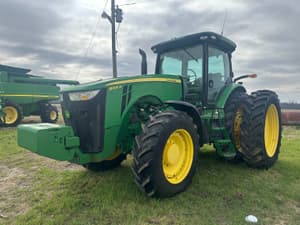 John Deere 8285R Image