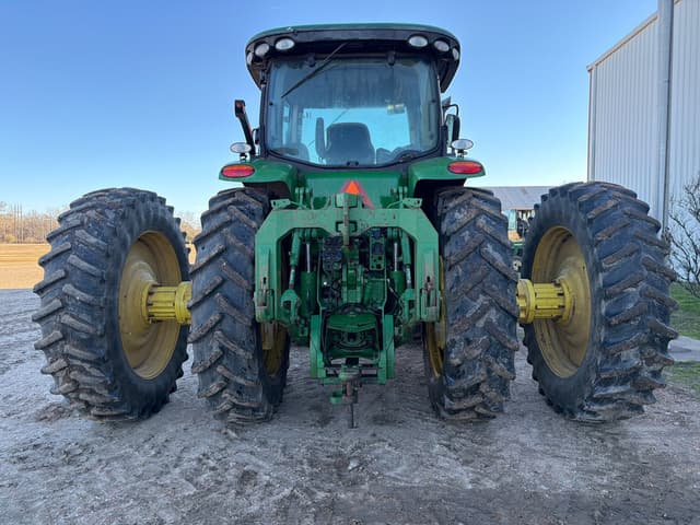 Image of John Deere 8285R equipment image 3