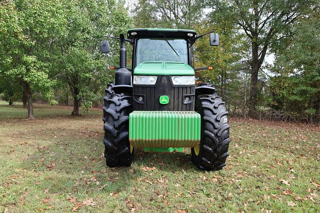 Image of John Deere 8285R equipment image 1