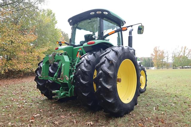 Image of John Deere 8285R equipment image 4