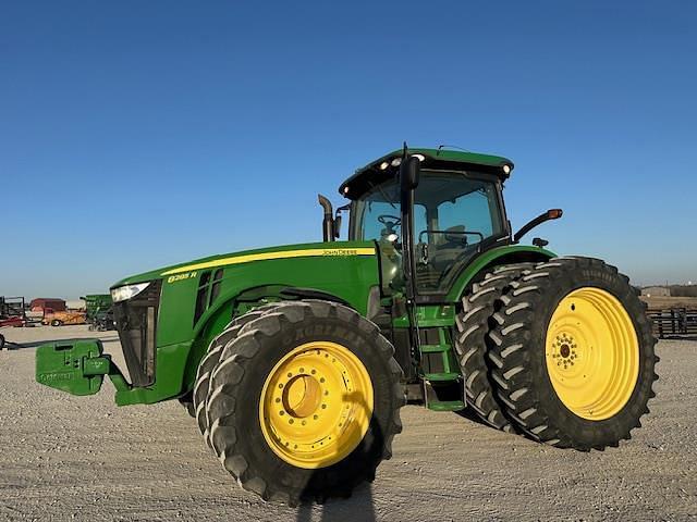 Image of John Deere 8285R Primary image