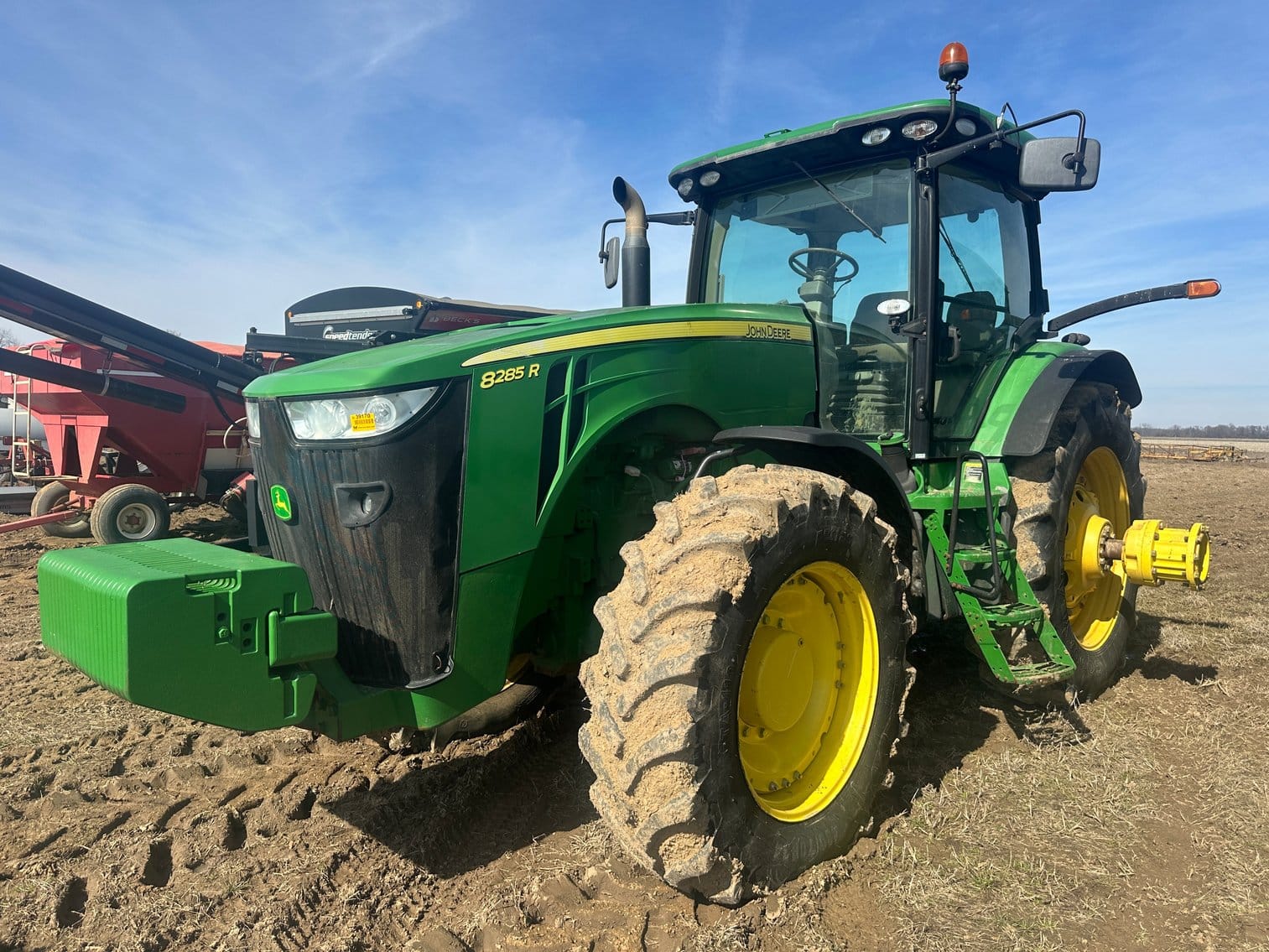 John Deere 8285R Equipment Image0