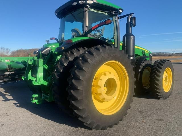 Image of John Deere 8295R equipment image 2