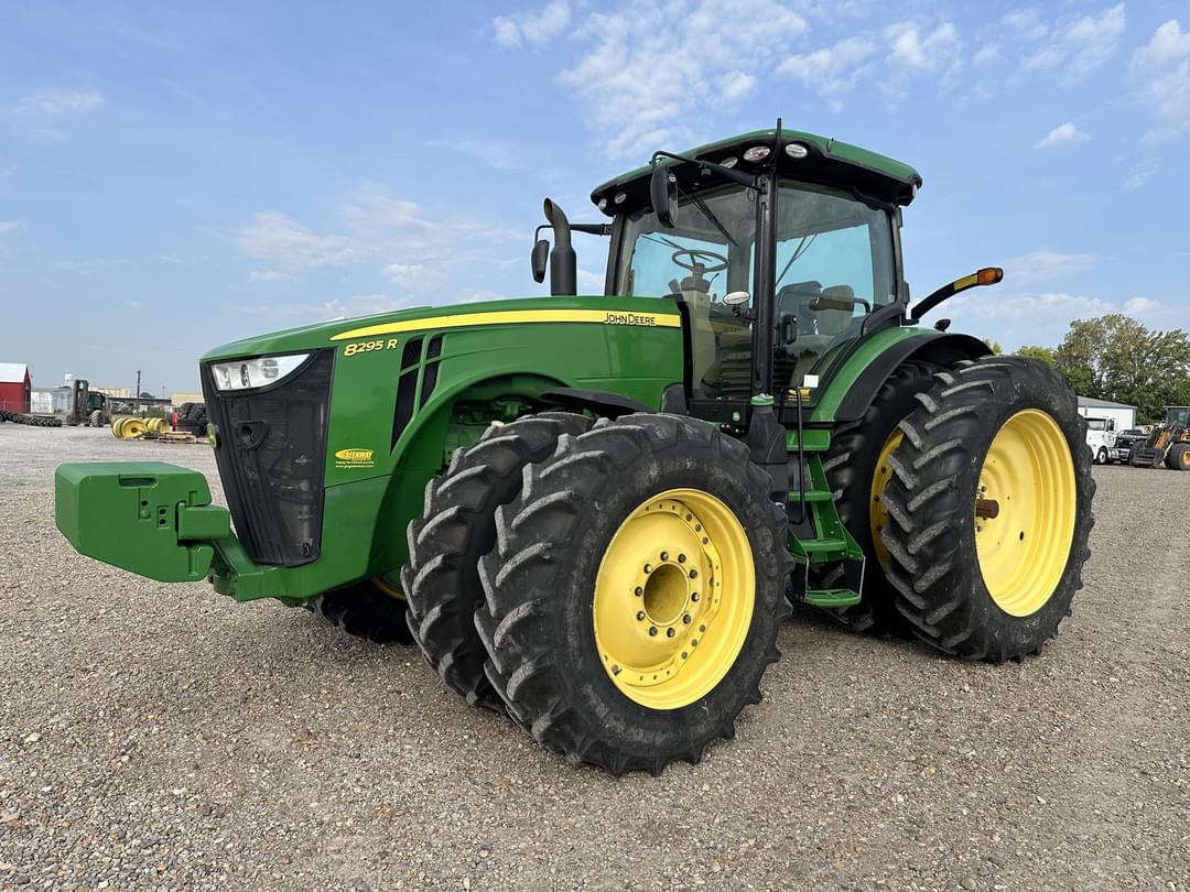 Image of John Deere 8295R Primary image