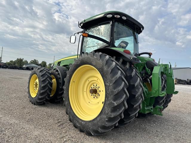 Image of John Deere 8295R equipment image 4