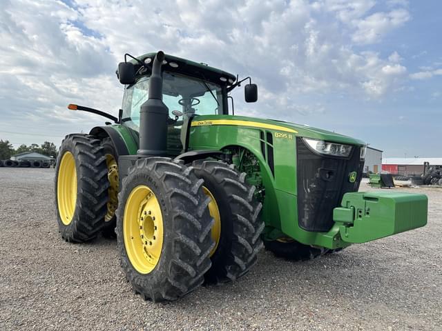 Image of John Deere 8295R equipment image 2
