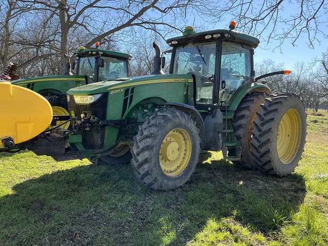 Image of John Deere 8295R equipment image 1
