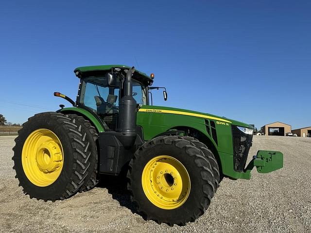 Image of John Deere 8295R equipment image 2