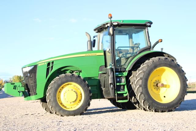 Image of John Deere 8295R equipment image 1