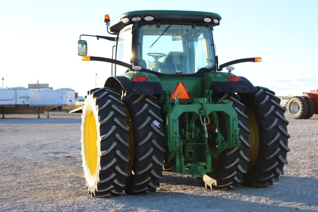 Image of John Deere 8295R equipment image 4