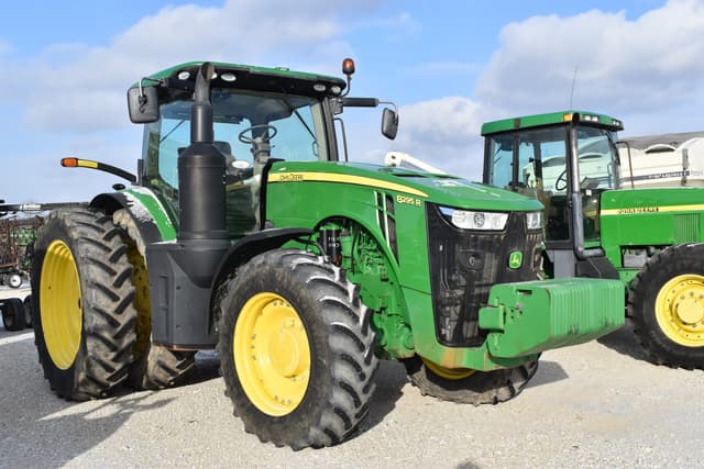 Image of John Deere 8295R equipment image 3