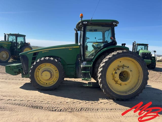 Image of John Deere 8295R equipment image 4