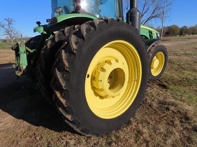 Image of John Deere 8295R equipment image 4