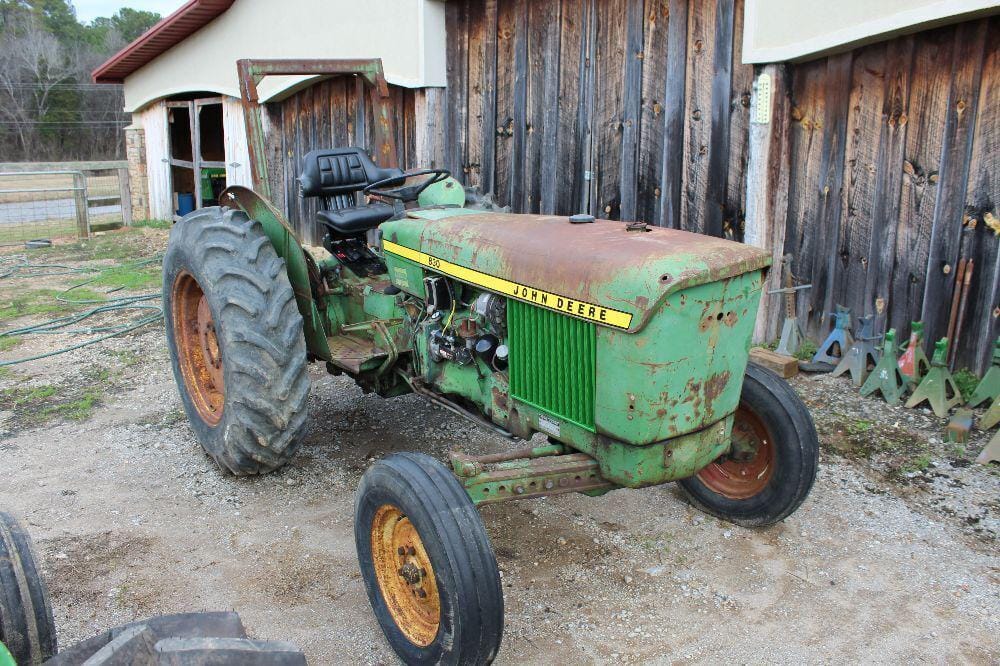 Main image John Deere 830