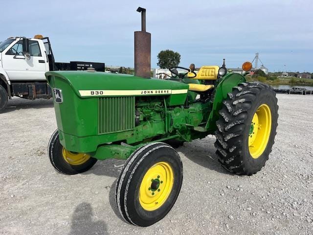 Main image John Deere 830