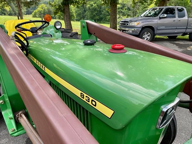 Image of John Deere 830 equipment image 2
