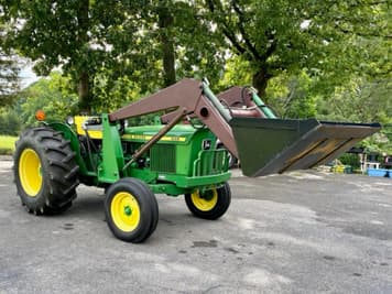 Main image John Deere 830