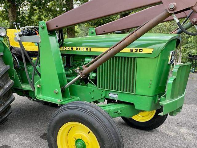 Image of John Deere 830 equipment image 1