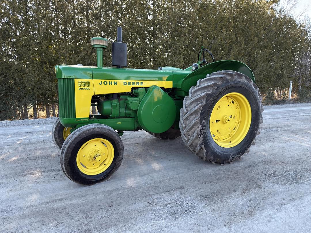 Image of John Deere 830 Primary image
