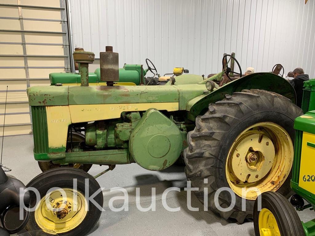 Main image John Deere 830