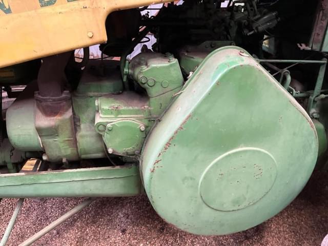 Image of John Deere 830 equipment image 3