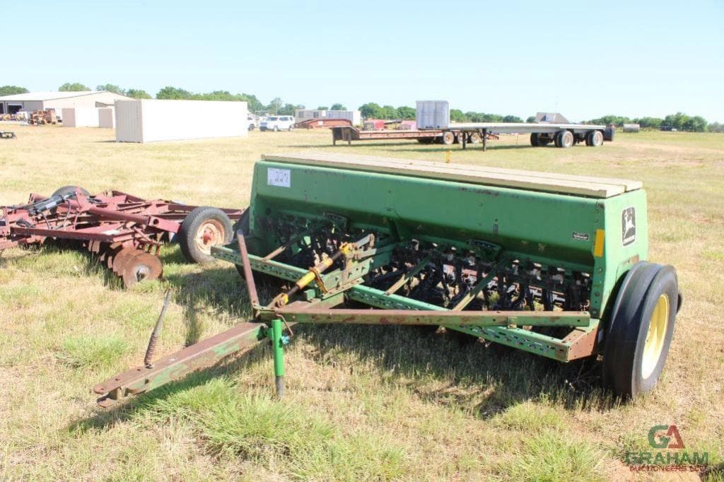 Image of John Deere 8300 Image 0