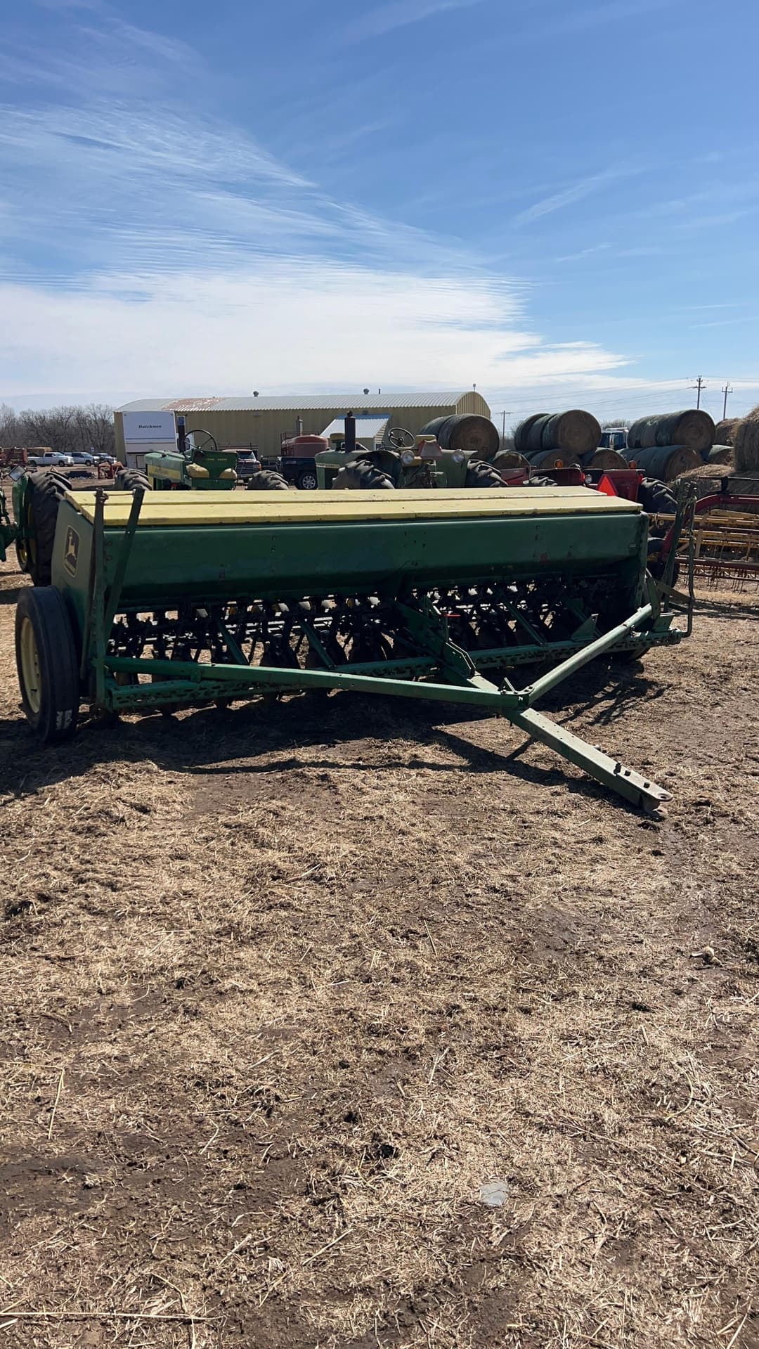 Image of John Deere 8300 Primary image