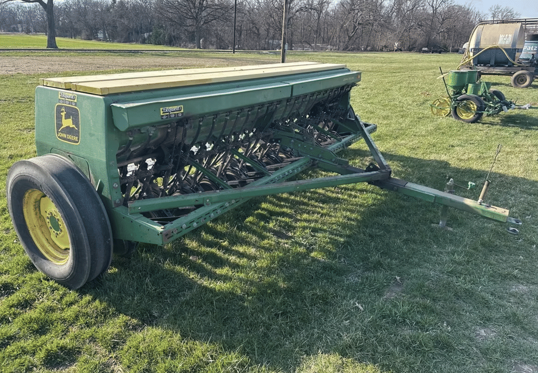 Image of John Deere 8300 Image 1