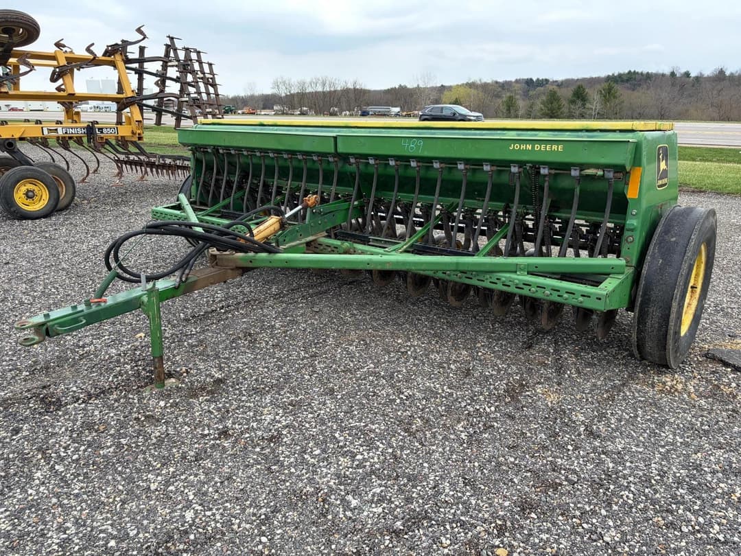 Image of John Deere 8300 Primary image
