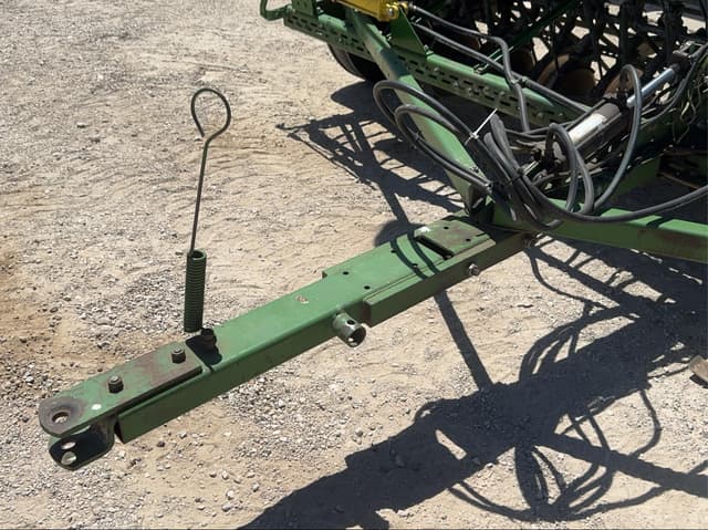 Image of John Deere 8300 equipment image 1