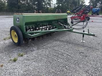 Main image John Deere 8300