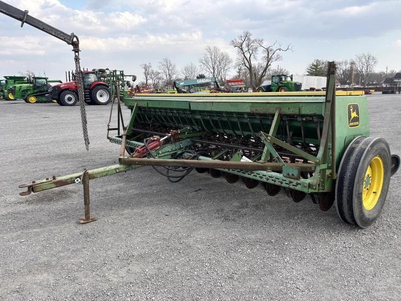 Image of John Deere 8300 Primary image