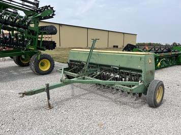 Main image John Deere 8300